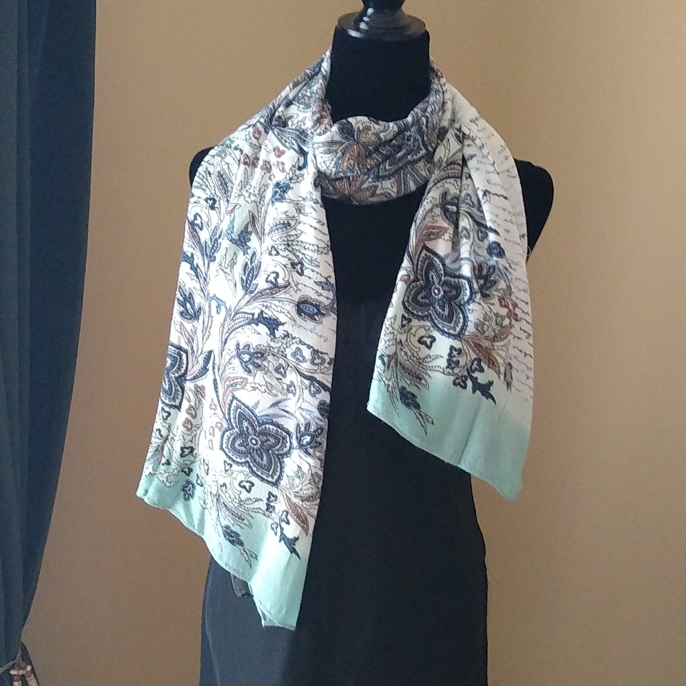 White House Black Market Oblong Scarf Ombre Script 12 X 72